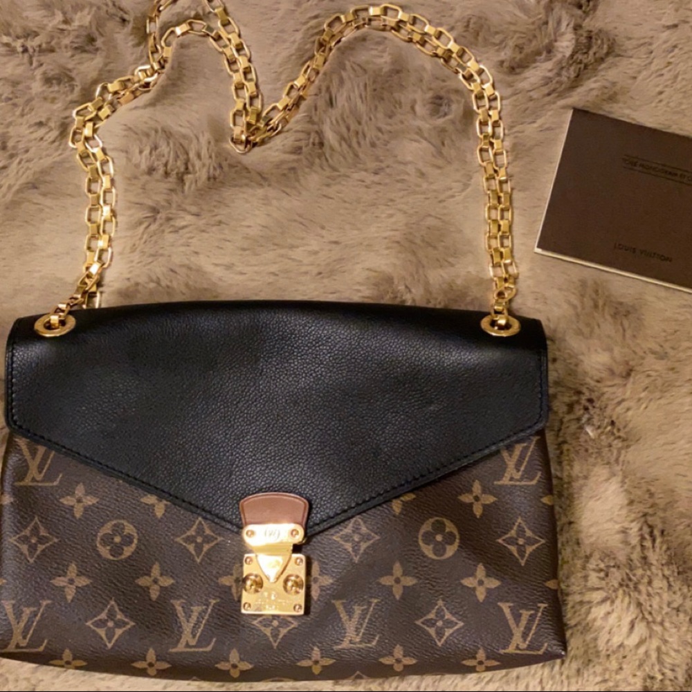 Louis Vuitton Pallas